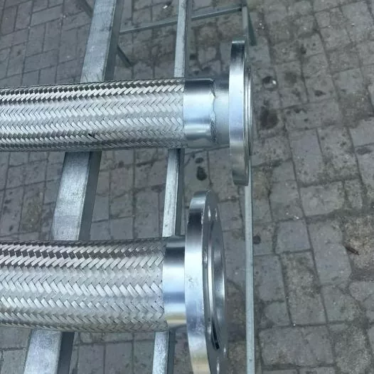 நெளி நெகிழ்வான உலோக குழாய்